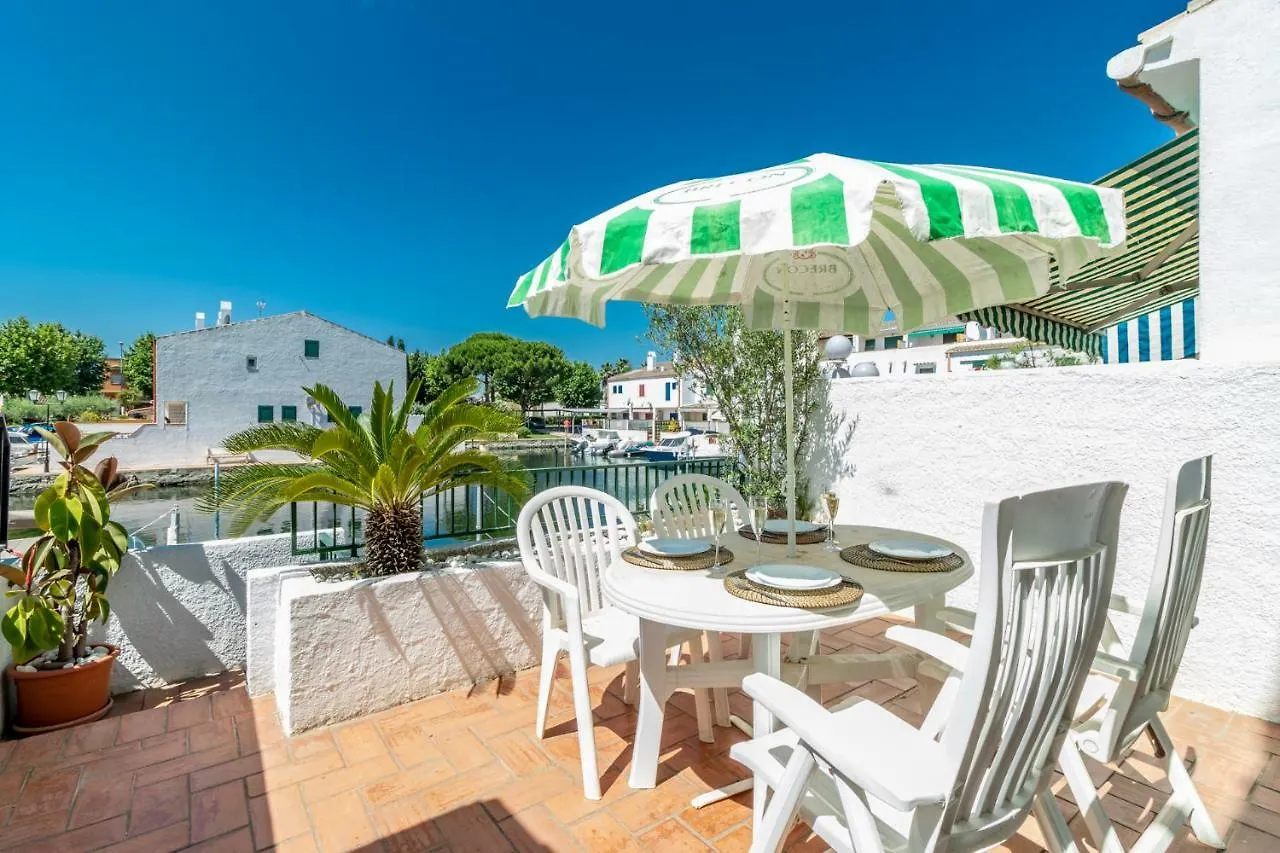 Villa Currican à Empuriabrava Espagne